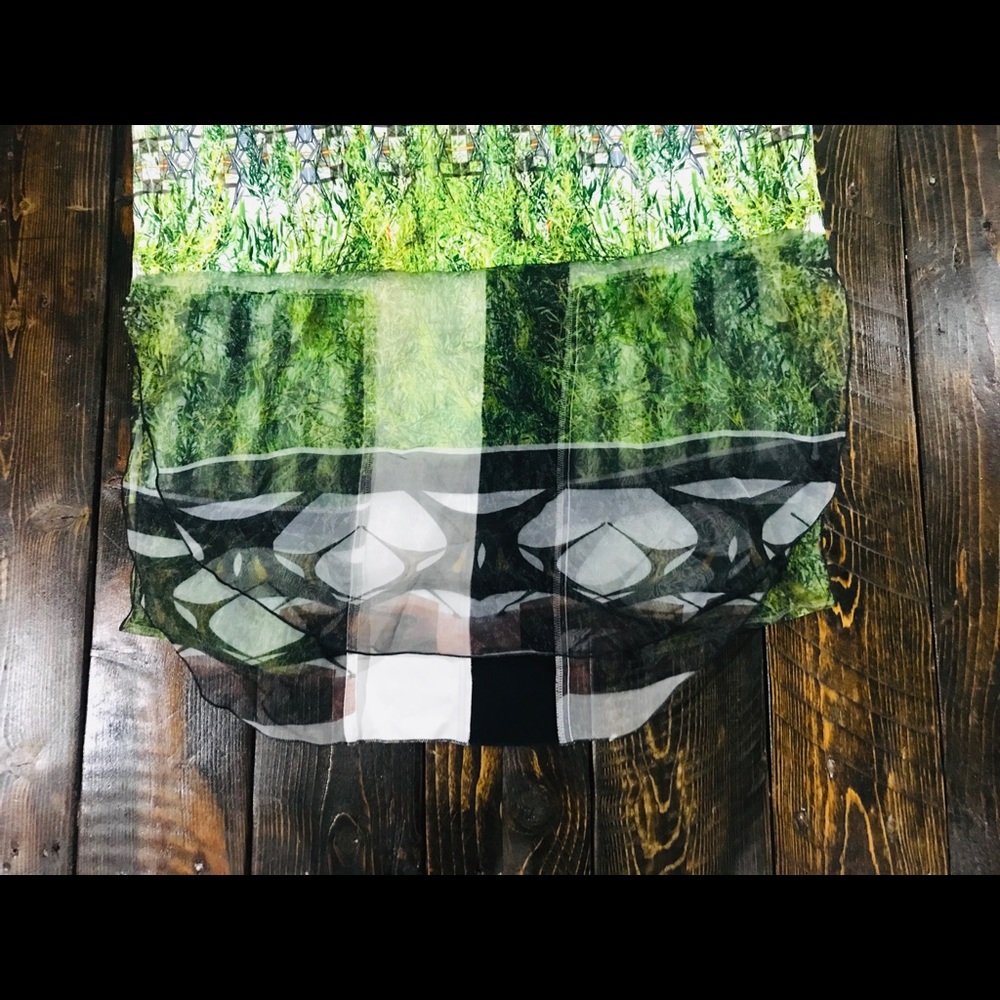 Clover Canyon Multi-Pattern Mesh Cover Sarong!! - image 2